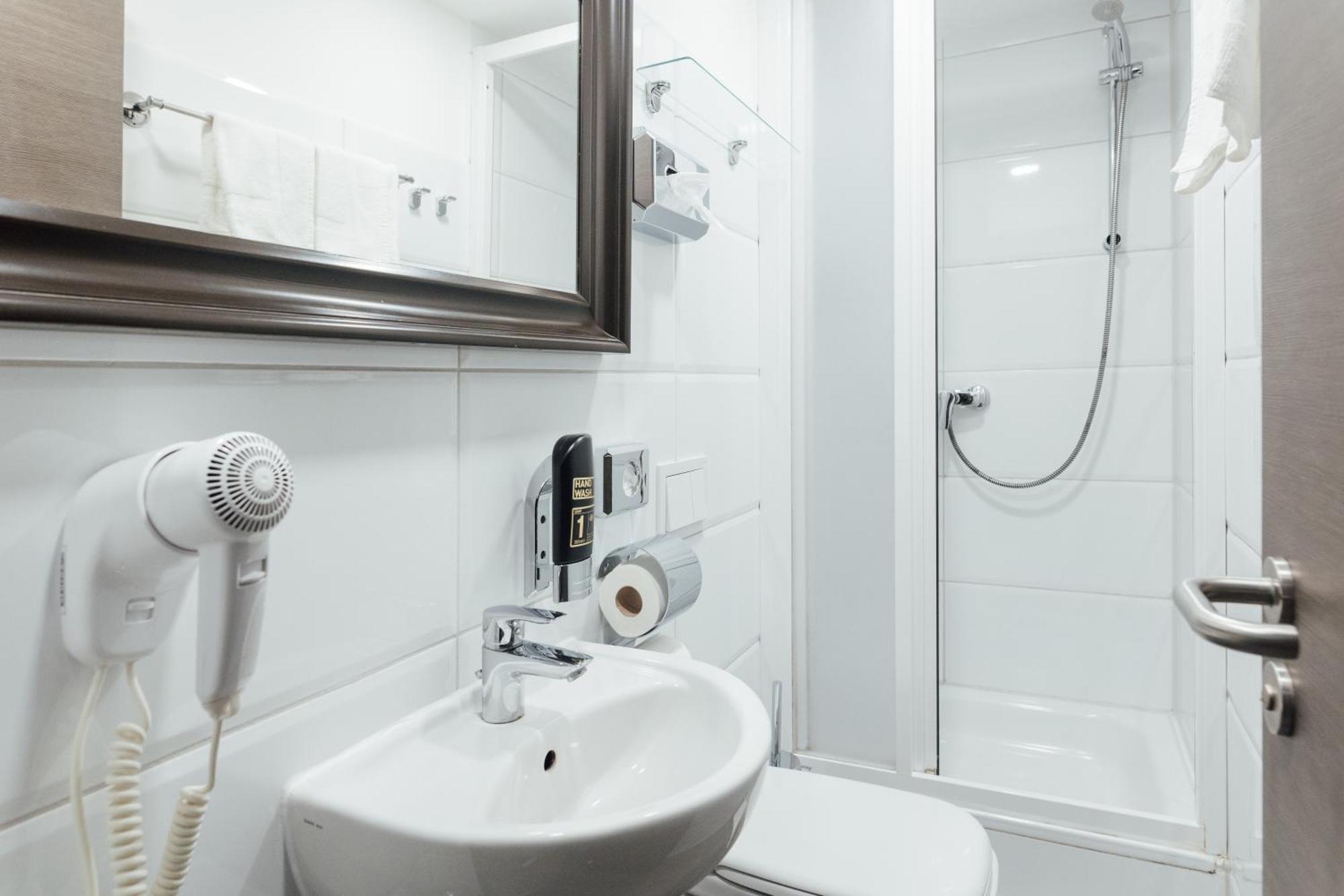 City Hotel St. Georg Hamburg Zewnętrze zdjęcie
